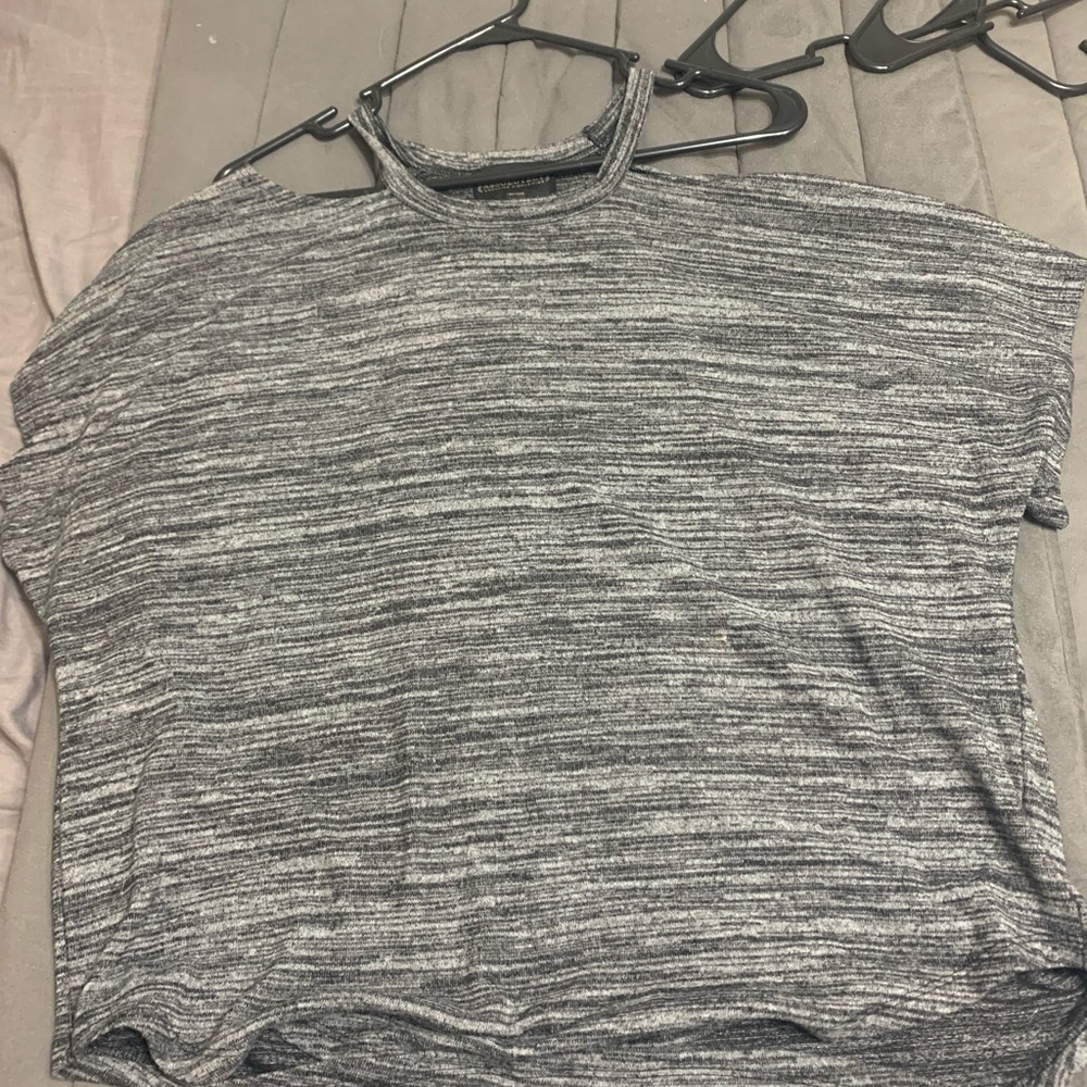 Cold shoulder dress shirt